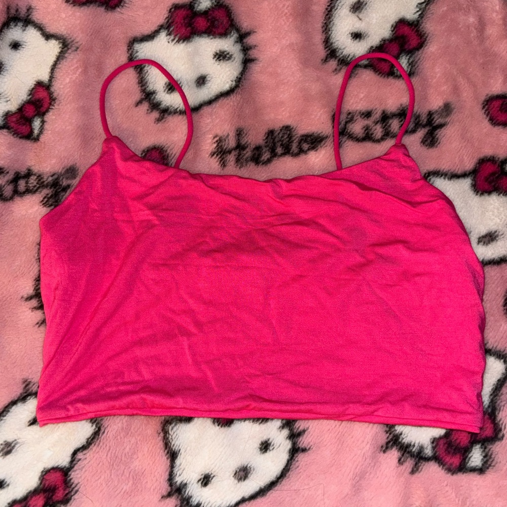 hot pink cropped tank top